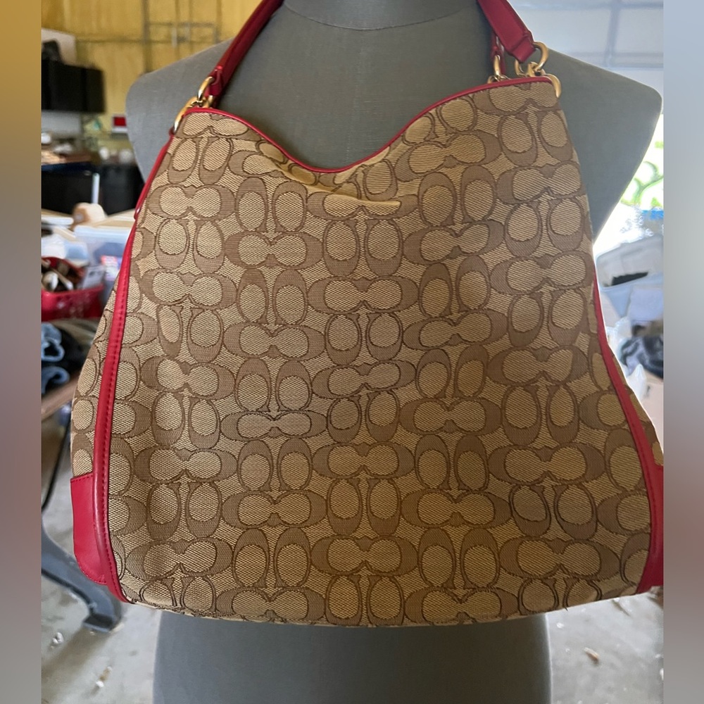 shoulder bag